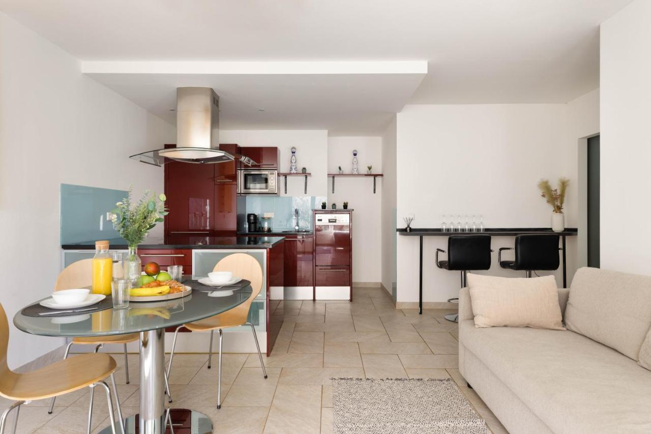 Bright & Cozy 3 Room Apartment Near Everything Wina Bagian luar foto