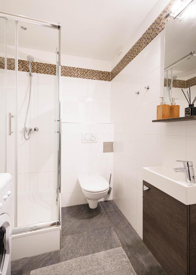 Bright & Cozy 3 Room Apartment Near Everything Wina Bagian luar foto